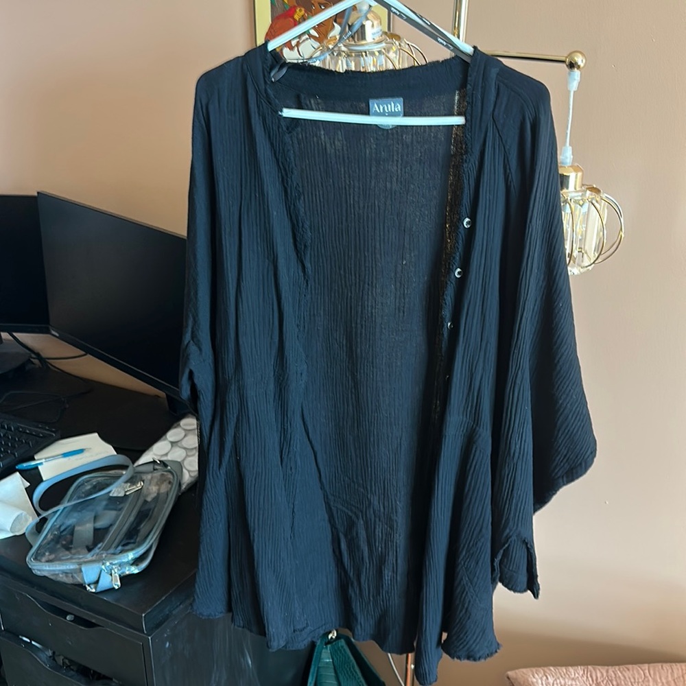 Arula button down top